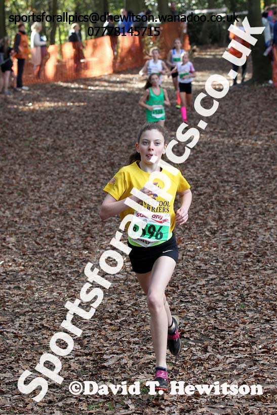 Girls under-13s National Cross Country Relays. Photo: David T. Hewitson/Sports for All Pics